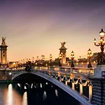 Appart For 4 Near The Eiffel Tower